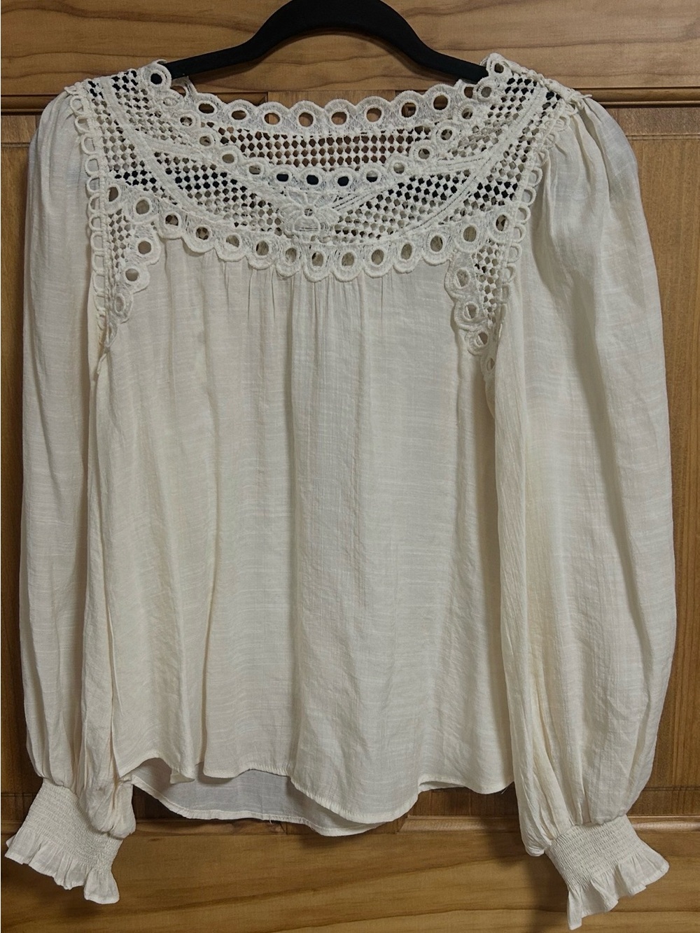 MINE Brand Ivory Crochet Lace Yoke Long Sleeve Boho Blouse Size Small